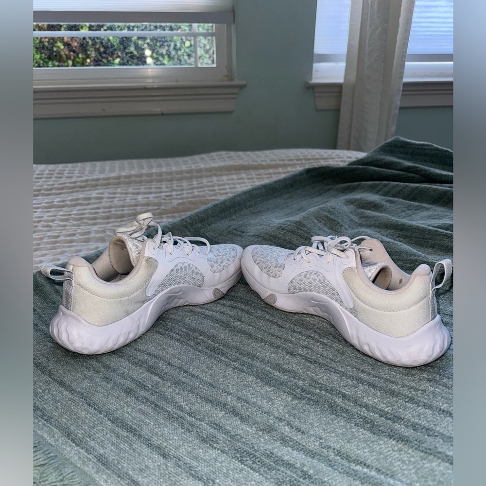 Renew In-Season TR 11 Athletic Sneaker (Women) - Picture 5 of 8